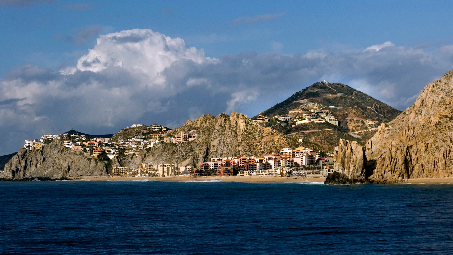 Resorts and Condos in Cabo San Lucas, México