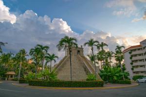 8 Luxury Nuevo Vallarta Real Estate